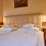 Otel Zugspitze 4*