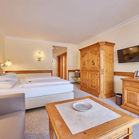 Hotel Zugspitze 4*