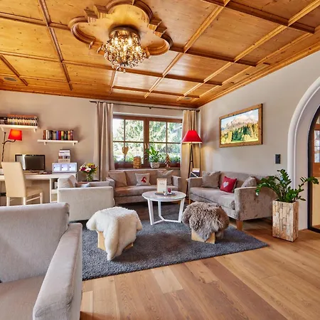 ツークシュピーツェ ホテル