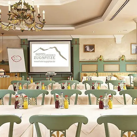 Zugspitze Hotel 4*