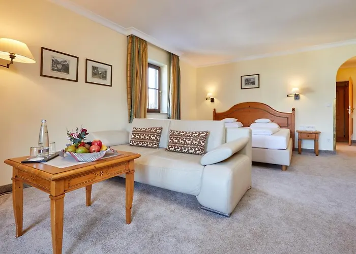 Zugspitze Готель