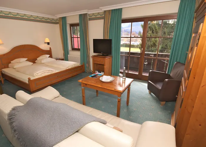 ツークシュピーツェ ホテル